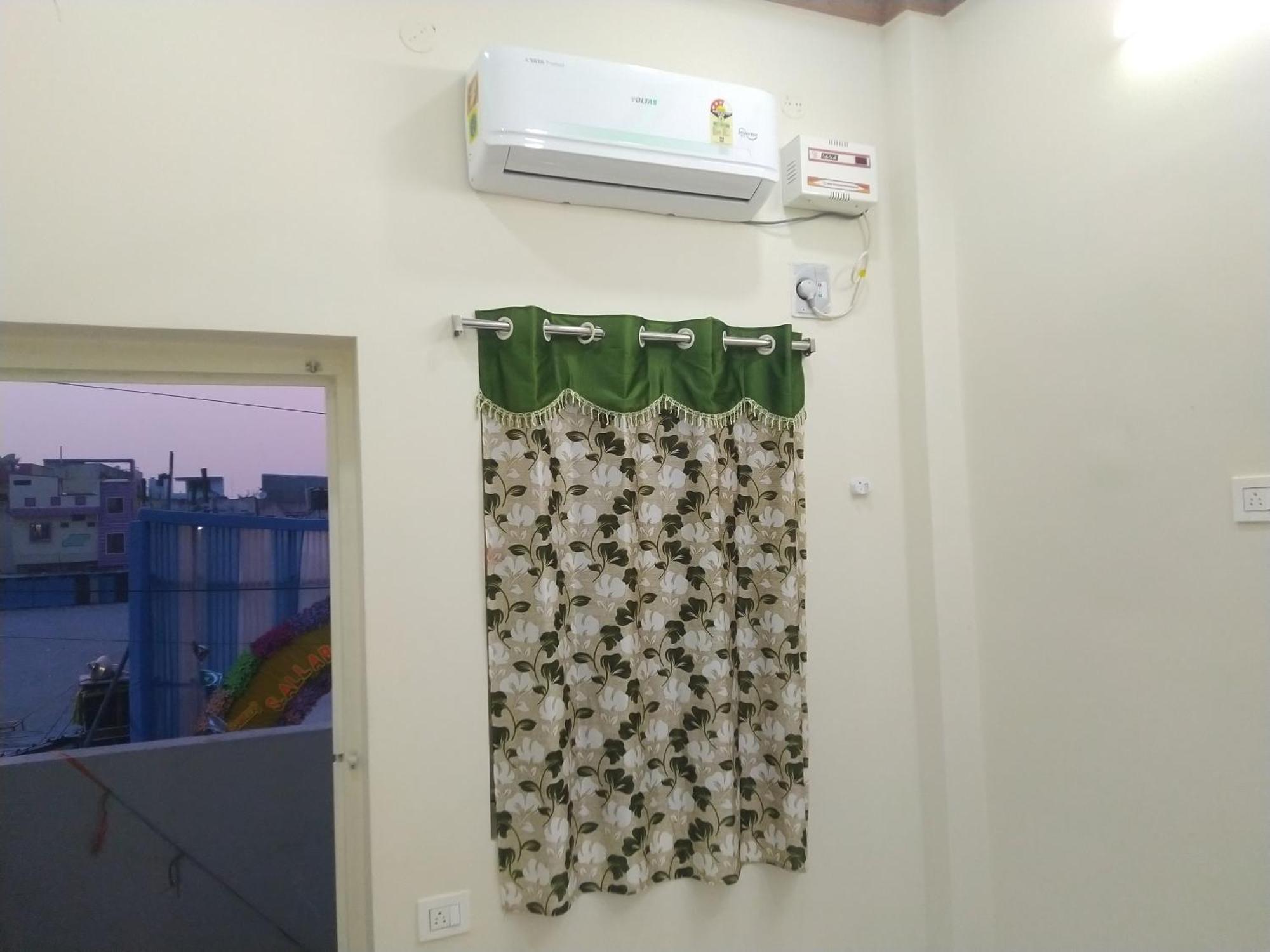 Saba Rooms Kadapa Exterior photo
